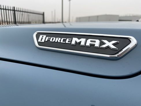 Used 2025 Toyota 4Runner Limited w/ Tow Technology Package image 13