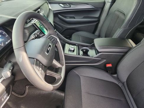 New 2025 Jeep Grand Cherokee L Laredo w/ Luxury Tech Group I AWD/4WD image 9