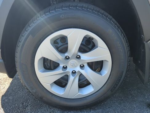 Certified 2025 Toyota RAV4 LE FWD image 10