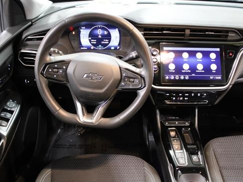 Used 2022 Chevrolet Bolt EUV LT w/ Driver Confidence Package image 26