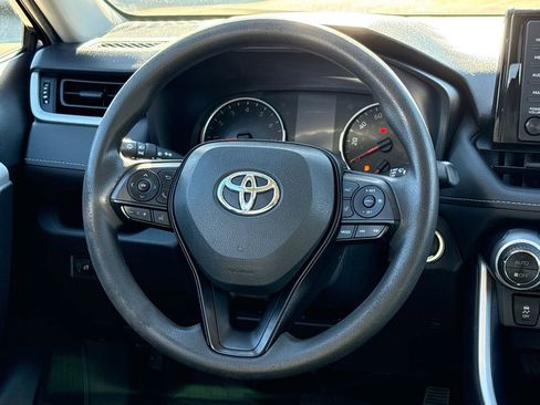 Used 2021 Toyota RAV4 XLE image 14