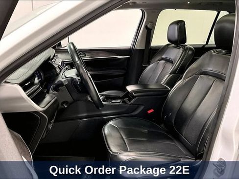 Used 2021 Jeep Grand Cherokee L Limited w/ Luxury Tech Group II AWD/4WD image 29