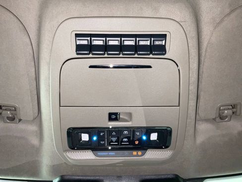 New 2026 Ford F350 Platinum w/ Platinum Plus Package AWD/4WD image 22