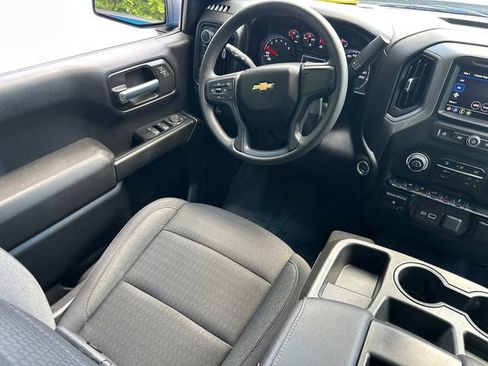 Certified 2023 Chevrolet Silverado 1500 Custom AWD/4WD image 22