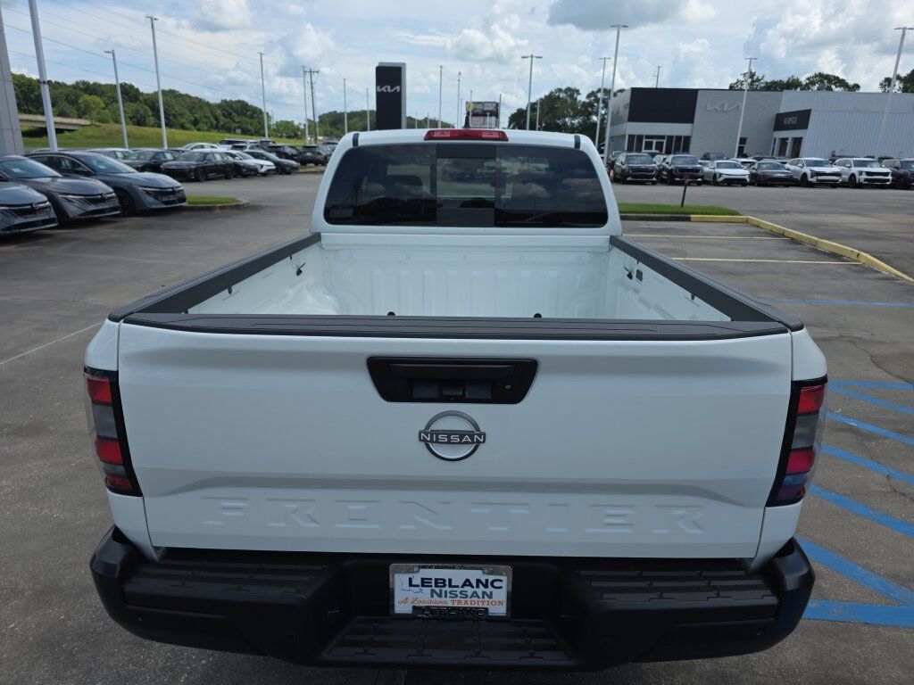 New 2027 Nissan Frontier S RWD image 2