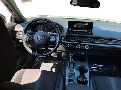 Used 2023 Honda Civic Sport image 14