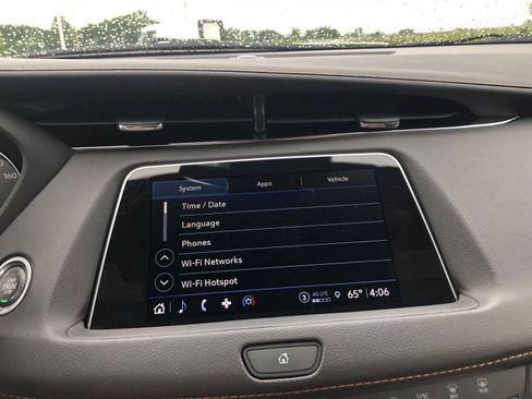 Used 2023 Cadillac XT4 Premium Luxury AWD/4WD image 29