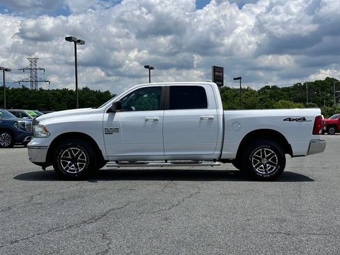 Used 2021 RAM 1500 Classic SLT AWD/4WD image 8