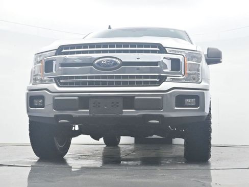 Used 2019 Ford F150 XLT w/ Equipment Group 302A Luxury AWD/4WD image 25