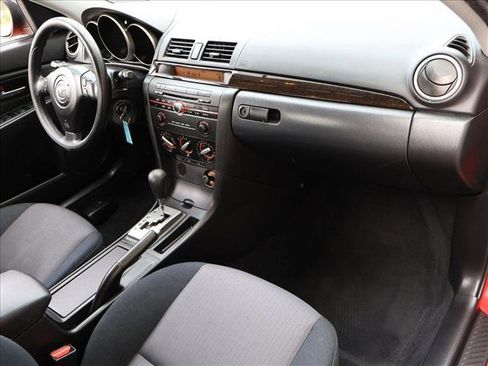 Used 2008 MAZDA MAZDA3 i Touring FWD image 25