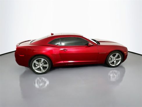 Used 2013 Chevrolet Camaro LT w/ RS Package image 8