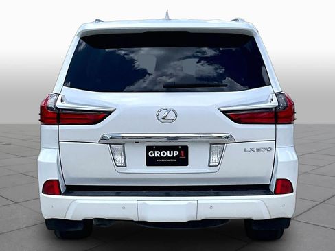 Used 2017 Lexus LX 570 4WD image 5