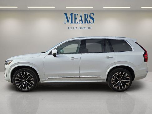New 2026 Volvo XC90 B6 Ultra w/ Protection Package AWD/4WD image 2