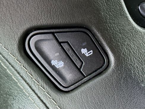 Used 2017 Chevrolet Tahoe LT AWD/4WD image 21