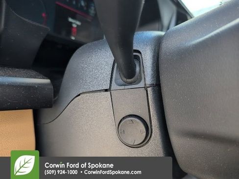 Used 2024 Ford F350 Lariat w/ Sport Appearance Package image 18