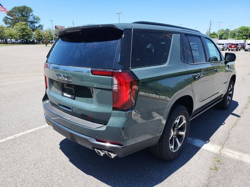 New 2026 GMC Yukon AT4 w/ AT4 Premium Package AWD/4WD image 3