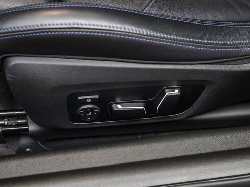 Used 2025 BMW M2 w/ Lighting Package image 20