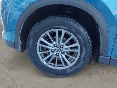 Used 2017 MAZDA CX-5 Touring image 14