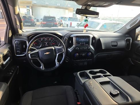 Used 2020 Chevrolet Silverado 1500 LT w/ All-Star Edition AWD/4WD image 6