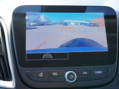 Used 2024 Chevrolet Malibu LT image 17