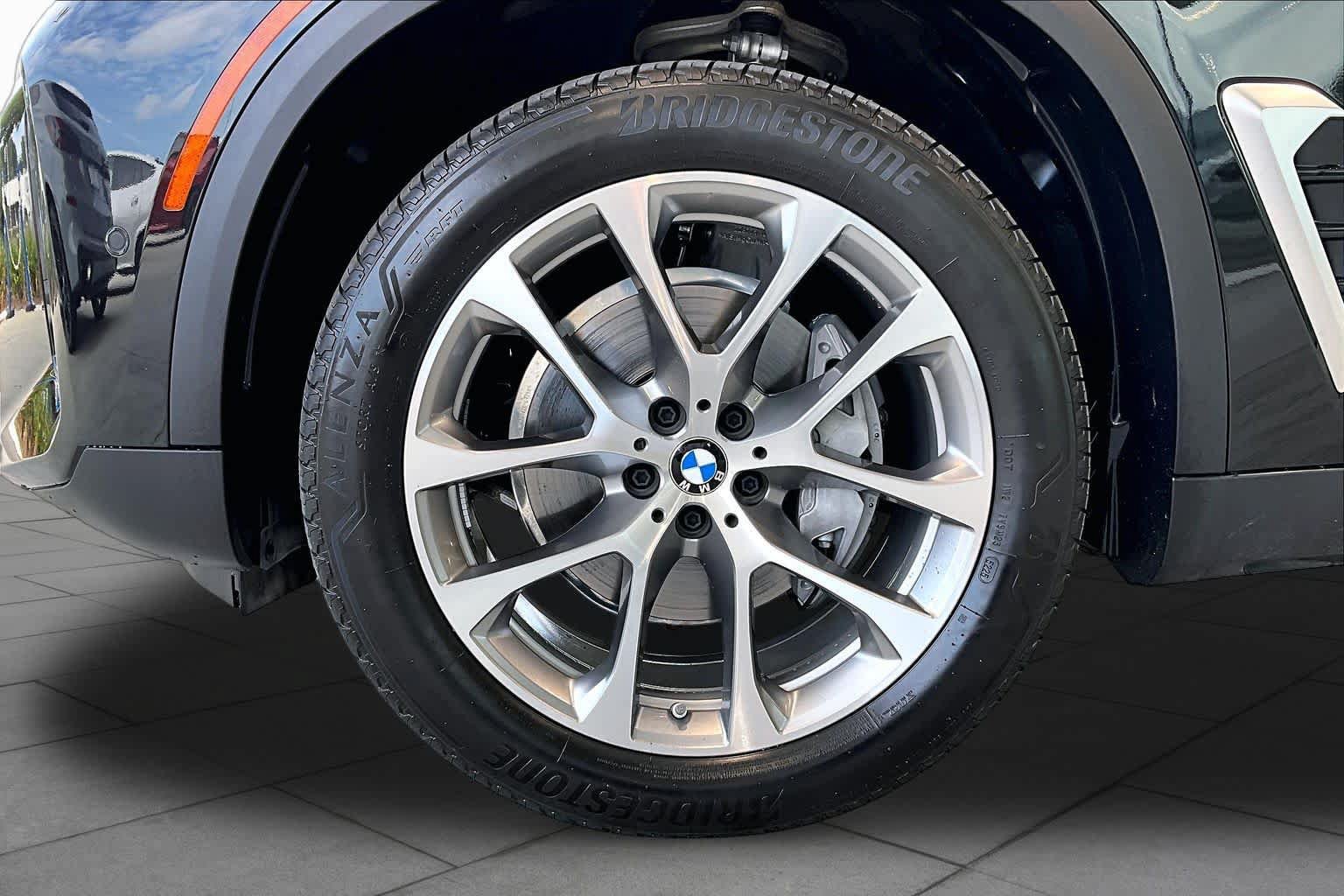 Used 2026 BMW X5 sDrive40i RWD image 10