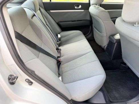 Used 2008 Mitsubishi Galant ES FWD image 12