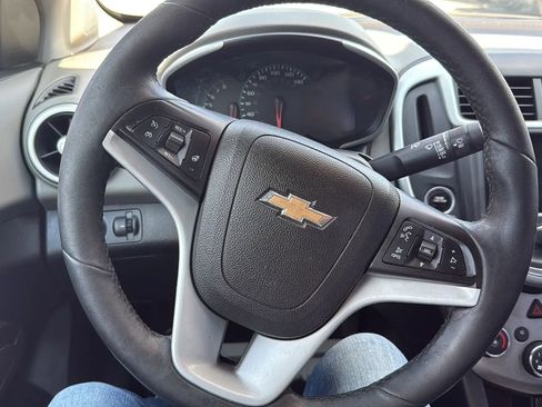 Used 2019 Chevrolet Sonic LT w/ Convenience Package image 13