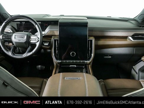 Used 2025 GMC Yukon XL Denali Ultimate w/ LPO, Floor Liner Package AWD/4WD image 22