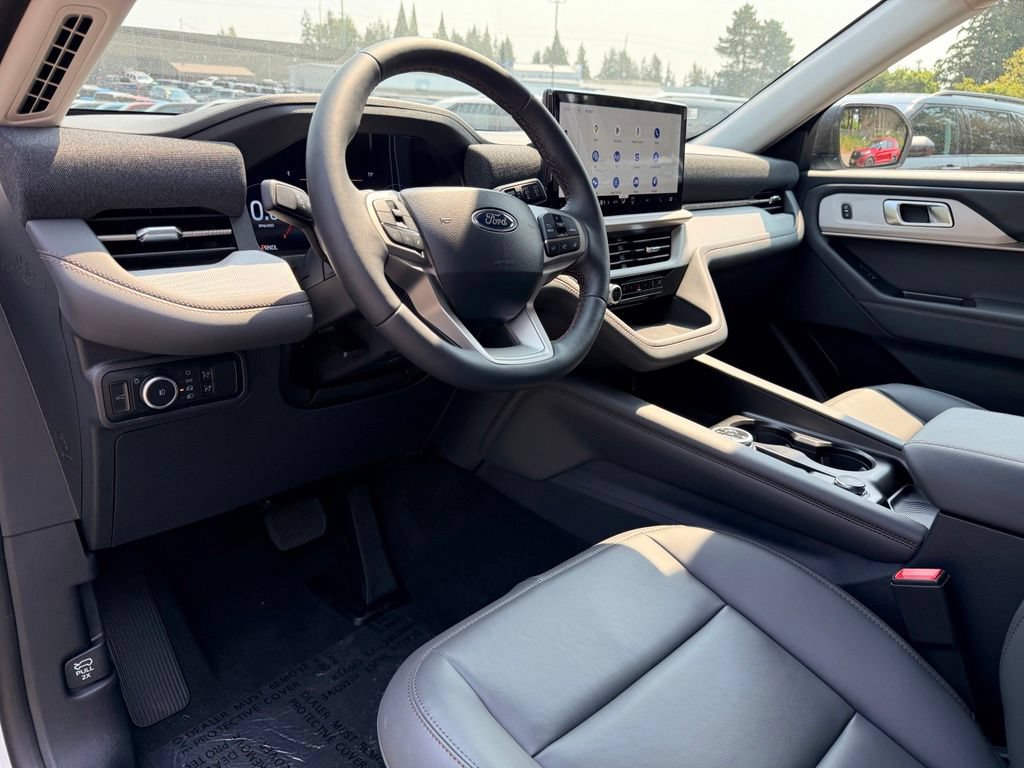 New 2026 Ford Explorer Active w/ Active Comfort Package AWD/4WD image 18