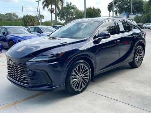 Certified 2024 Lexus RX 350 FWD w/ Convenience Package image 3
