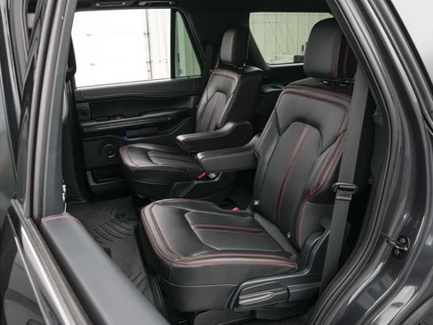 Certified 2024 Ford Expedition Limited AWD/4WD image 23