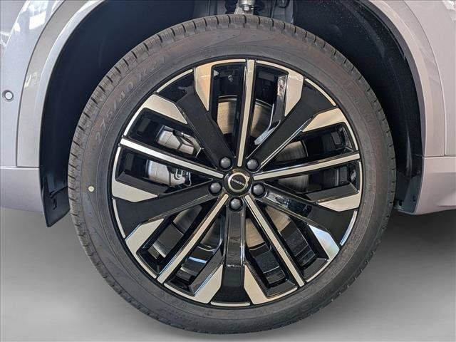 New 2026 Volvo XC90 T8 Plus w/ Protection Package AWD/4WD image 10