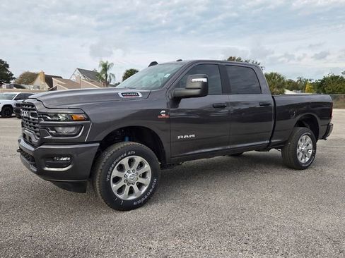 New 2026 RAM 2500 Big Horn AWD/4WD image 3
