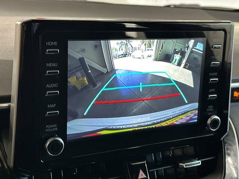 Used 2020 Toyota Corolla SE image 18