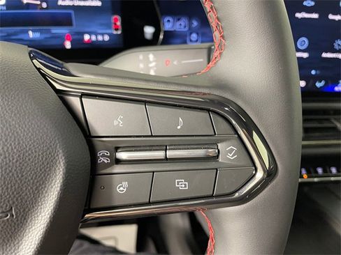 New 2026 Chevrolet Equinox EV RS image 7