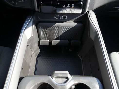 New 2026 RAM 1500 Big Horn image 25