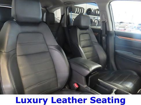 Used 2017 Honda CR-V Touring image 7
