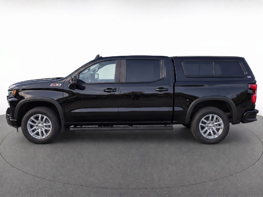 Used 2021 Chevrolet Silverado 1500 RST w/ Z71 Off-Road Package AWD/4WD image 7