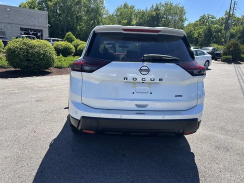 New 2026 Nissan Rogue SV AWD/4WD image 6