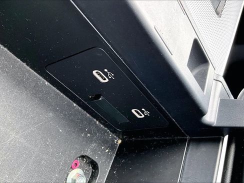 Certified 2024 MAZDA CX-90 3.3 Turbo S image 33