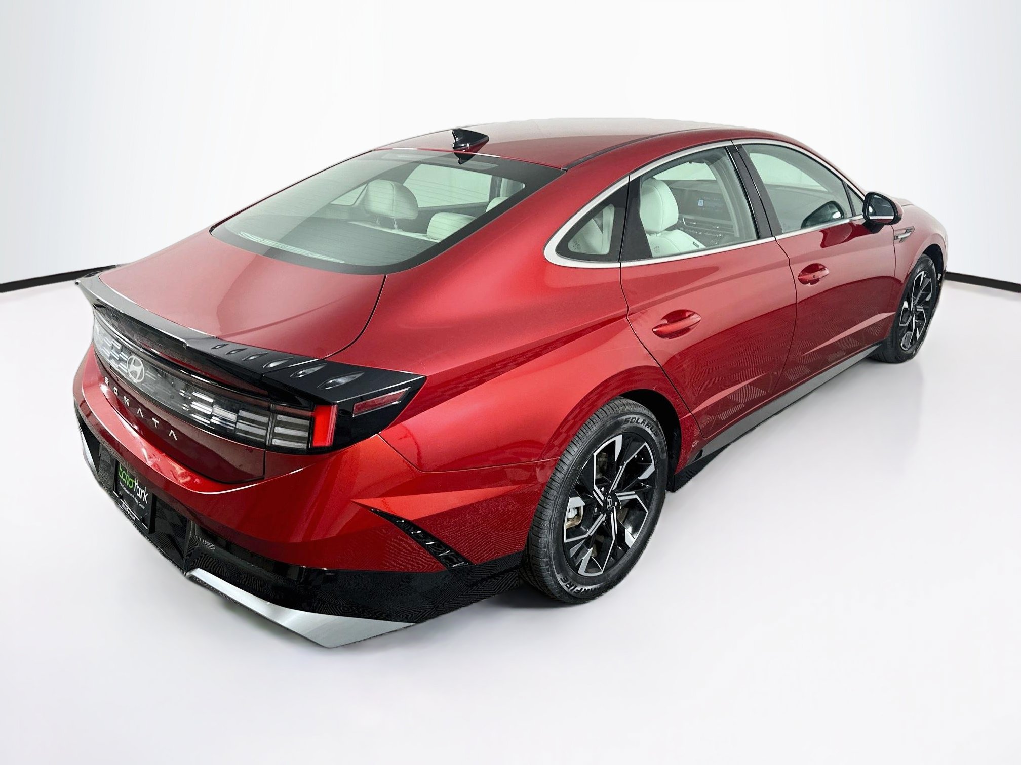 Used 2025 Hyundai Sonata SEL FWD image 9