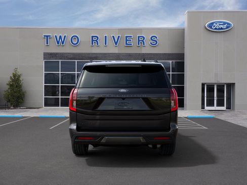 New 2027 Ford Expedition Platinum w/ Stealth Appearance Package AWD/4WD image 7