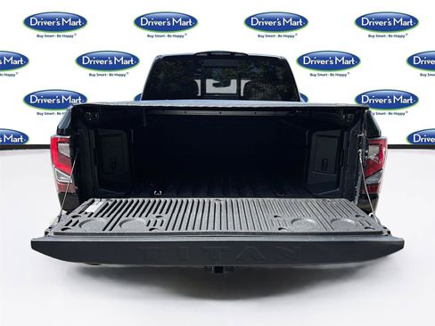 Used 2020 Nissan Titan Platinum Reserve w/ Moonroof Package AWD/4WD image 27