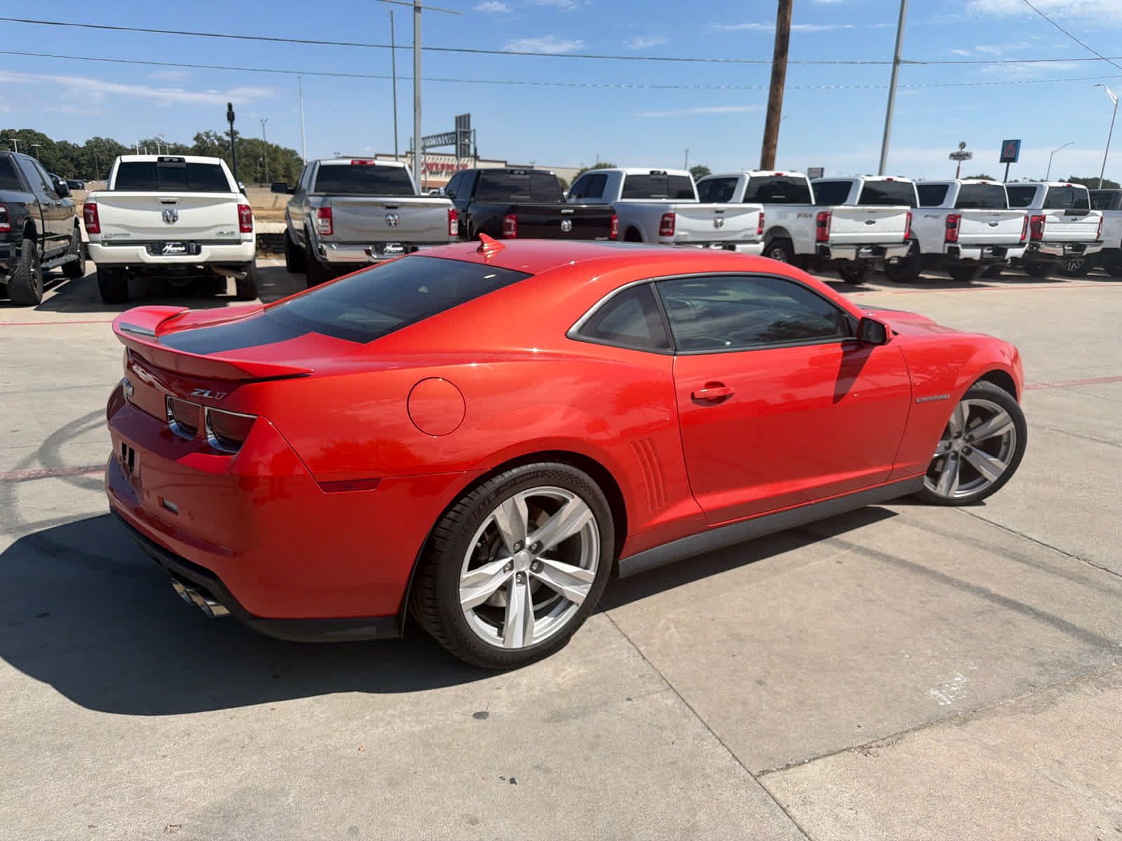 Used 2013 Chevrolet Camaro ZL1 w/ Gray Stripe Package RWD image 4