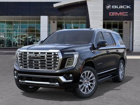 New 2026 GMC Yukon Denali w/ Sun & Power Step Package image 6