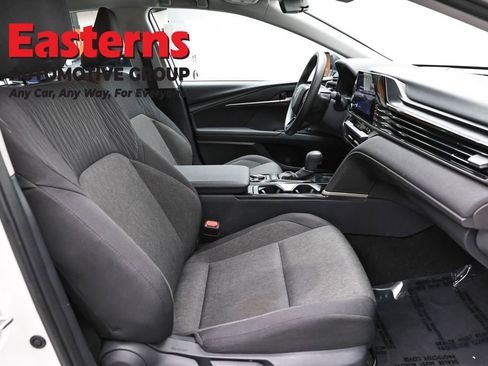 Used 2025 Toyota Camry LE FWD image 24