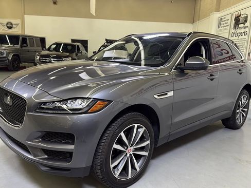 Used 2019 Jaguar F-PACE Prestige AWD/4WD image 5