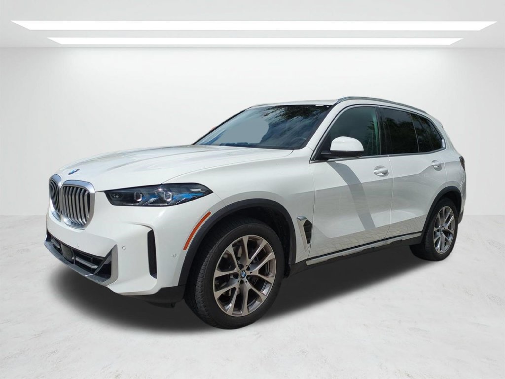 New 2026 BMW X5 sDrive40i w/ Parking Assistance Package RWD image 8