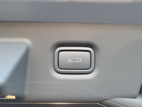 Certified 2025 Hyundai Ioniq 5 SEL image 20