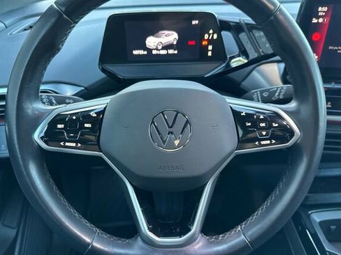 Used 2022 Volkswagen ID.4 Pro image 21